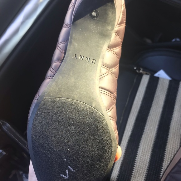 DKNY Quilted Heels - Picture 4 of 4